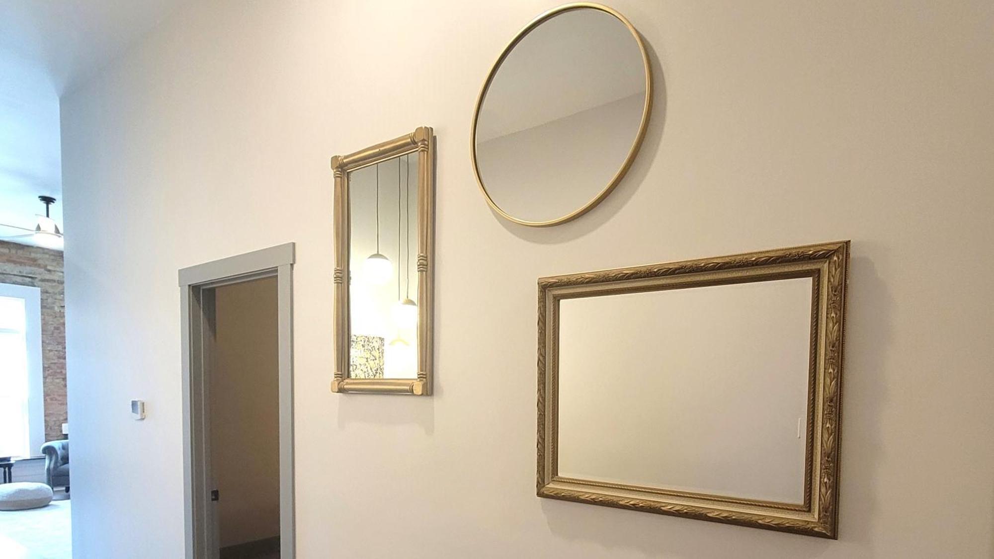 Spacious Luxury Apt In Historic Downtown - Oh Amish Country 밀러스버그 외부 사진