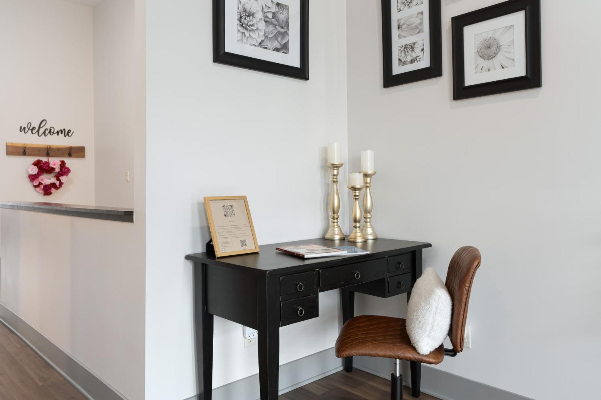 Spacious Luxury Apt In Historic Downtown - Oh Amish Country 밀러스버그 외부 사진